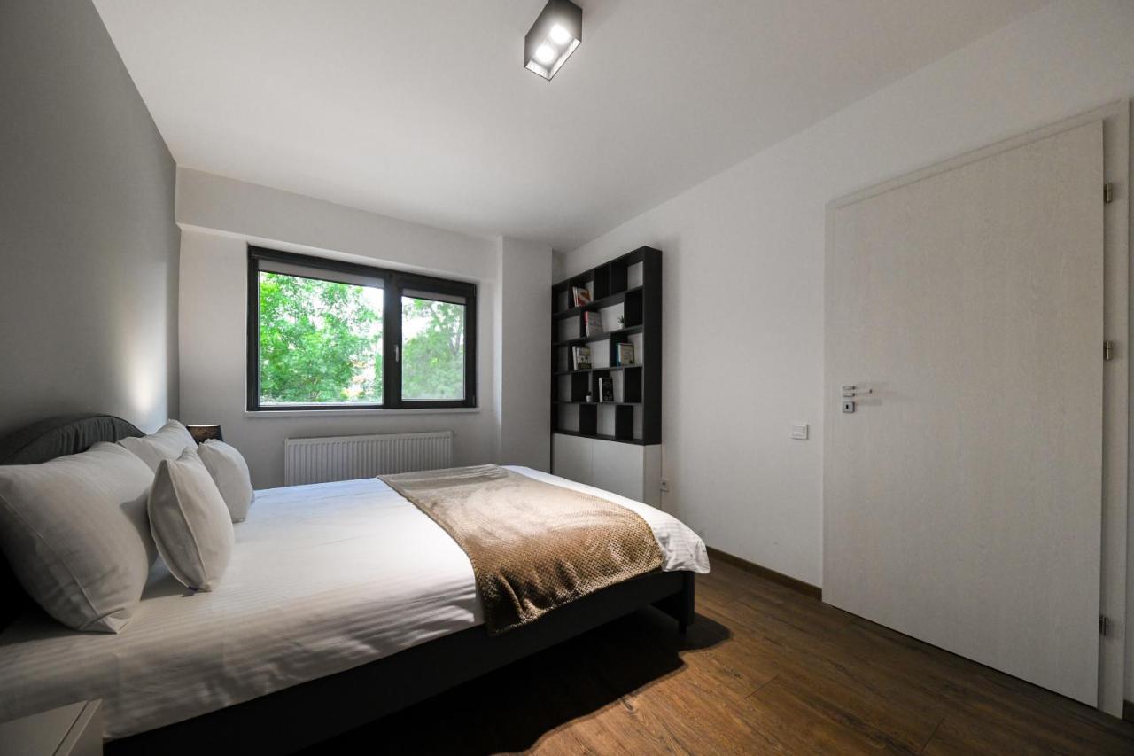 Modern Apartment In A Quiet Area كلوج-نابوكا المظهر الخارجي الصورة